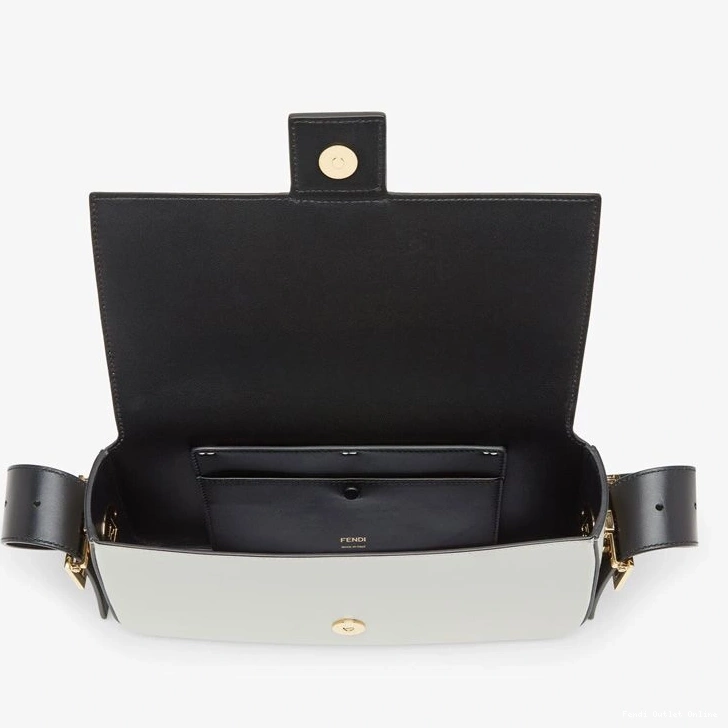 Affordable Bag Baguette White Twist Leather In Fendi Nappa Medium 0710
